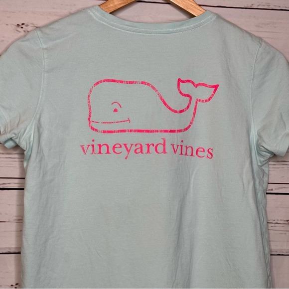 Vineyard Vines | Whale Logo Front Pocket Tee with Logo on Back - Picture 5 of 7